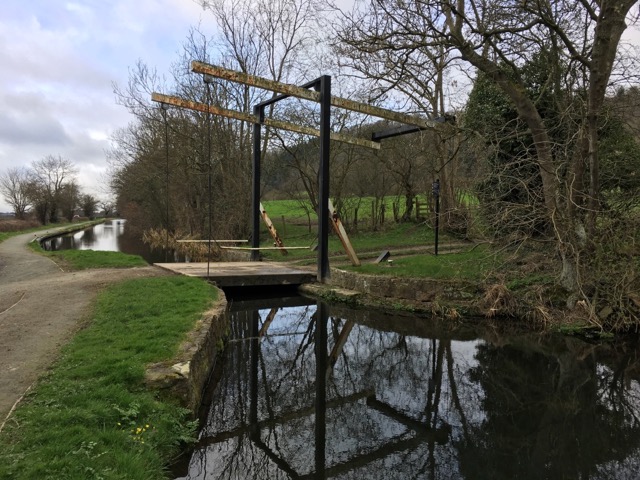 lifting-bridge.jpg